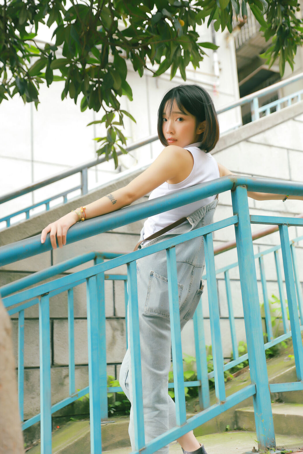 YiTuYu艺图语 Vol.7080 Lei Meng Ying
