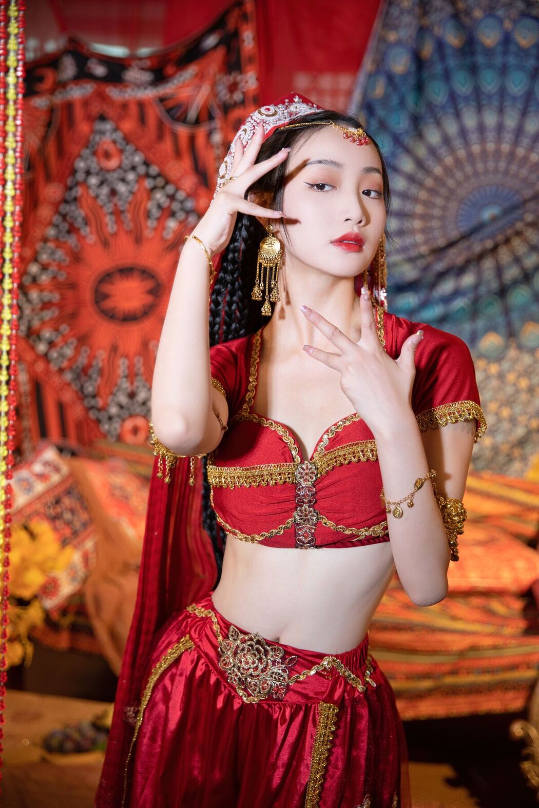 YiTuYu艺图语 Vol.7073 Ling Zi Xi