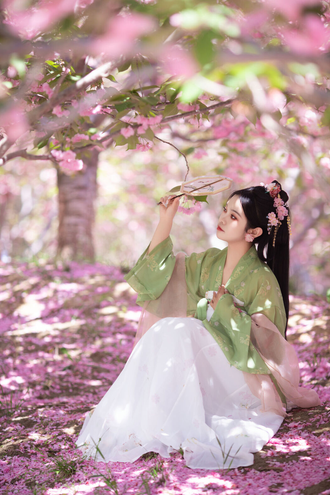YiTuYu艺图语 Vol.7102 Wan Yi