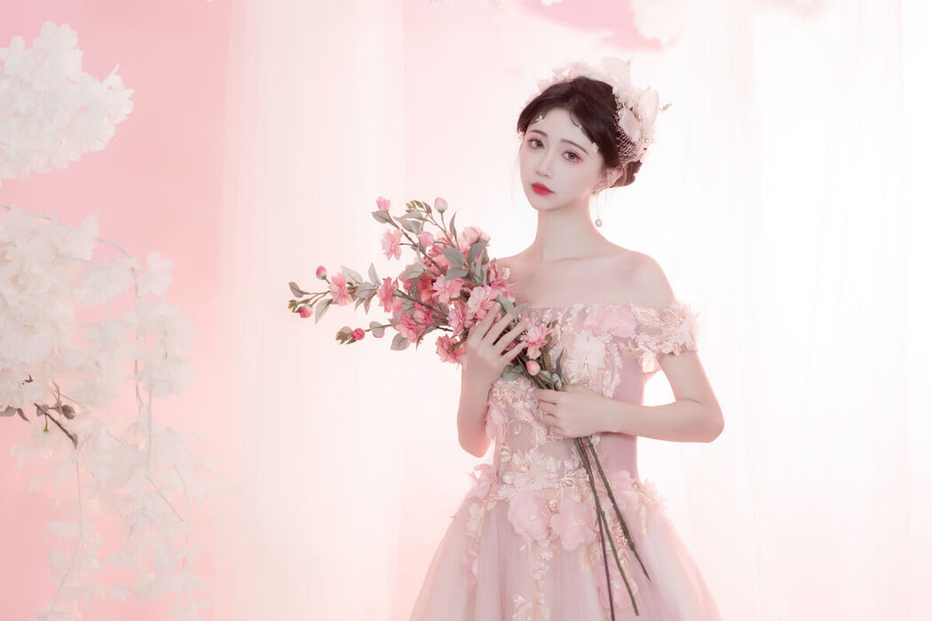 YiTuYu艺图语 Vol.7107 Qi Luo Sheng De Xiao Su Su