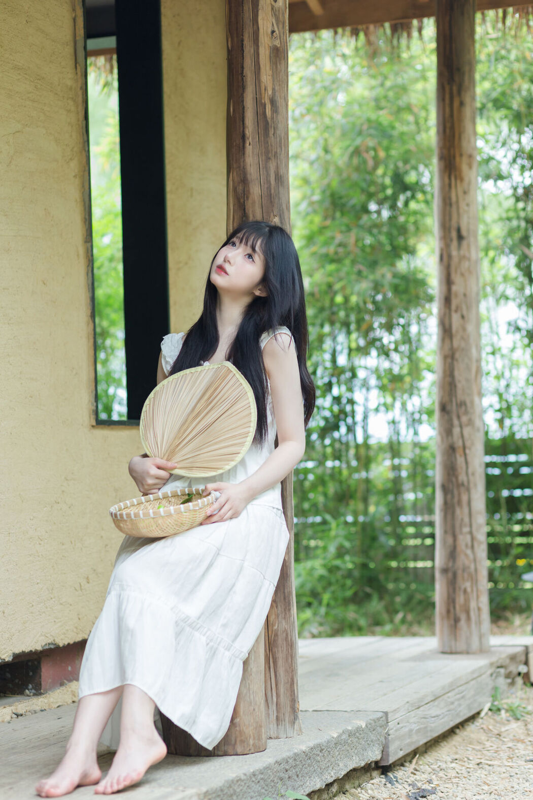 YiTuYu艺图语 Vol.7121 Yue Yue Gong Zhu
