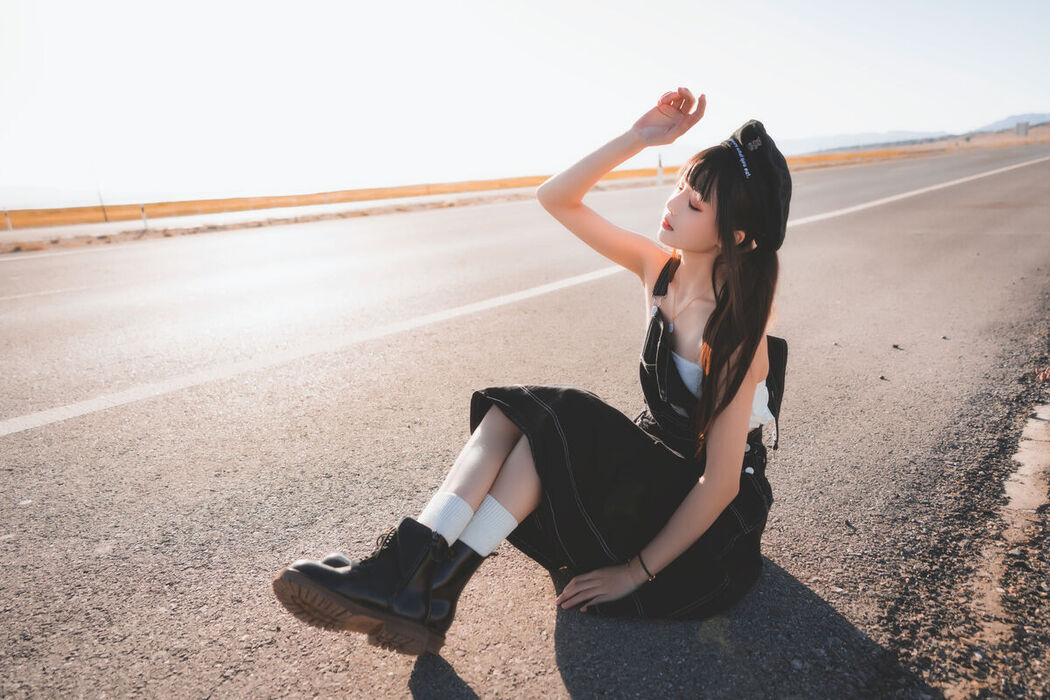 YiTuYu艺图语 Vol.7061 Cherry Meow