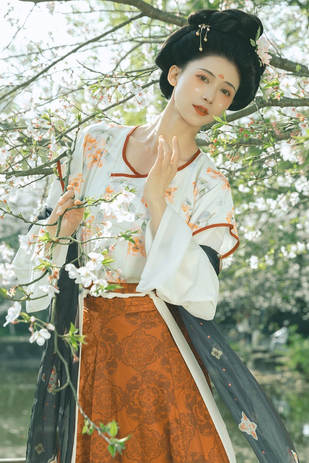 YiTuYu艺图语 Vol.7093 Ji Xiang Xiang Cover Photo