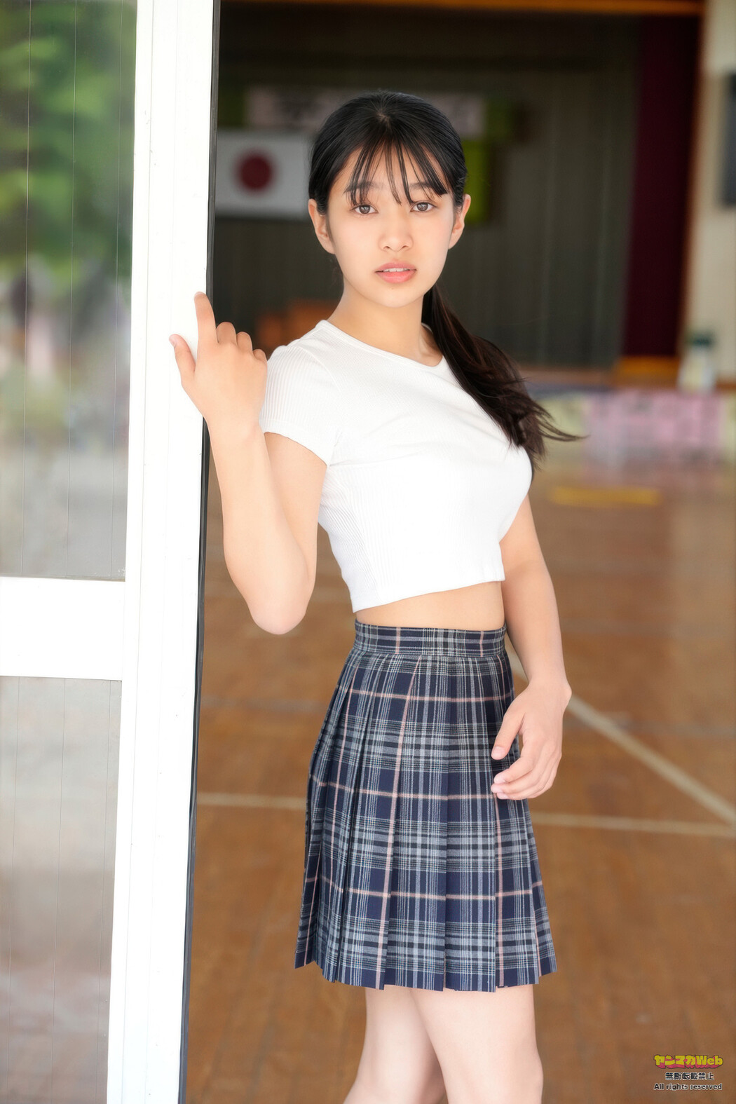 Karina Nizisaki 虹咲カリナ, Young Magazine 2025 No.30 (ヤングマガジン 2025年30号)