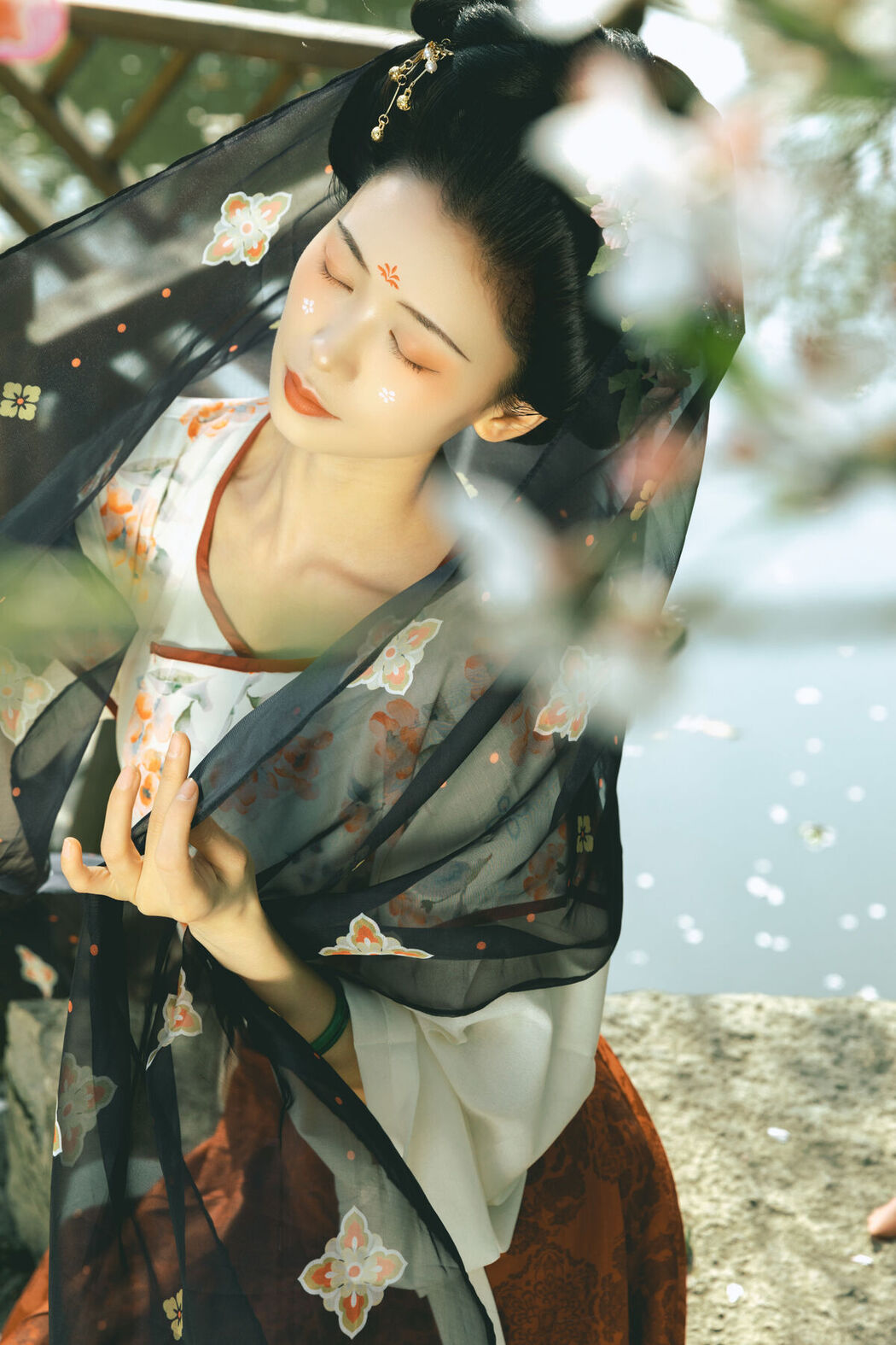 YiTuYu艺图语 Vol.7093 Ji Xiang Xiang