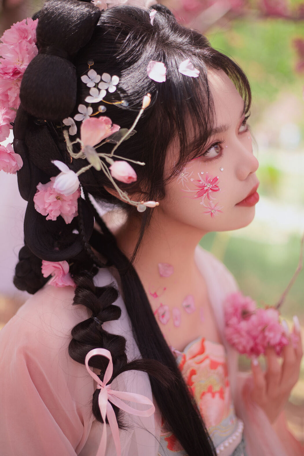YiTuYu艺图语 Vol.7087 Wan Yi