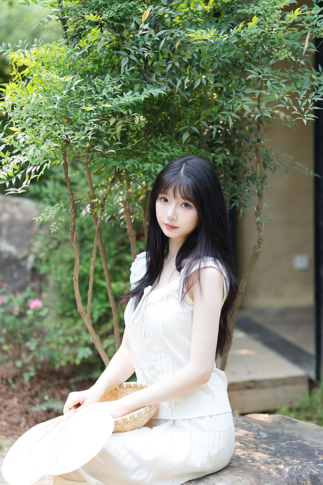 YiTuYu艺图语 Vol.7121 Yue Yue Gong Zhu