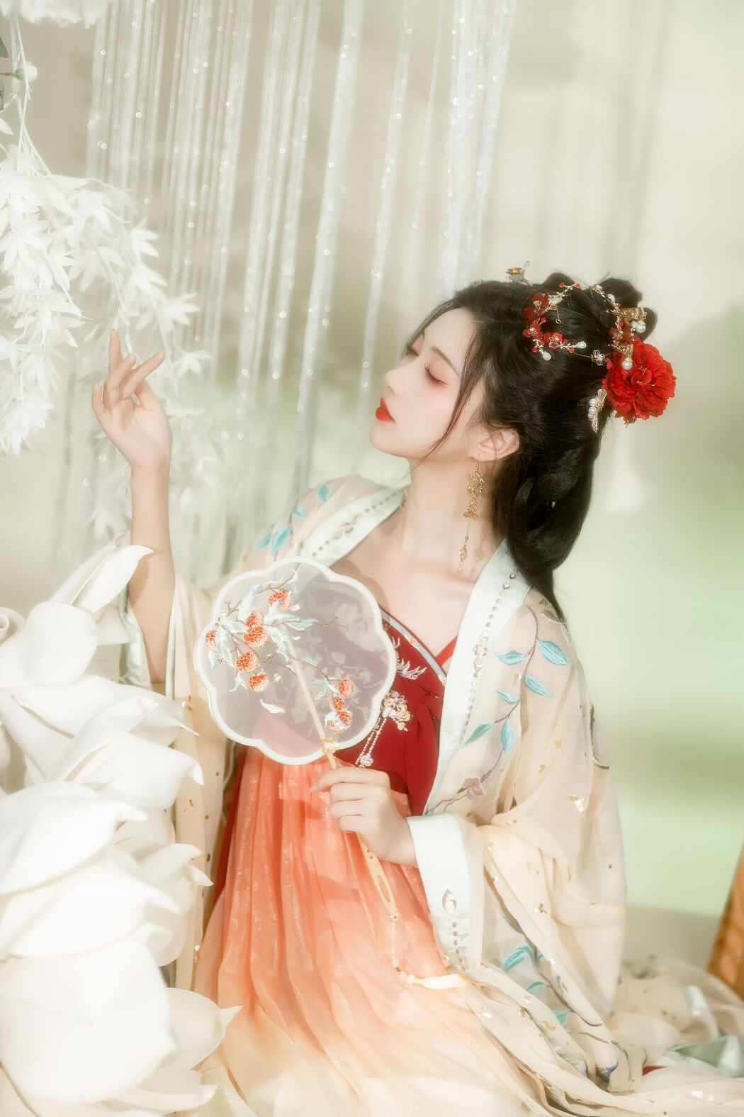 YiTuYu艺图语 Vol.7124 Qi Luo Sheng De Xiao Su Su