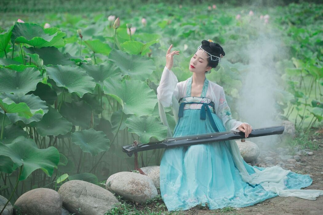 YiTuYu艺图语 Vol.7066 Mu Ge