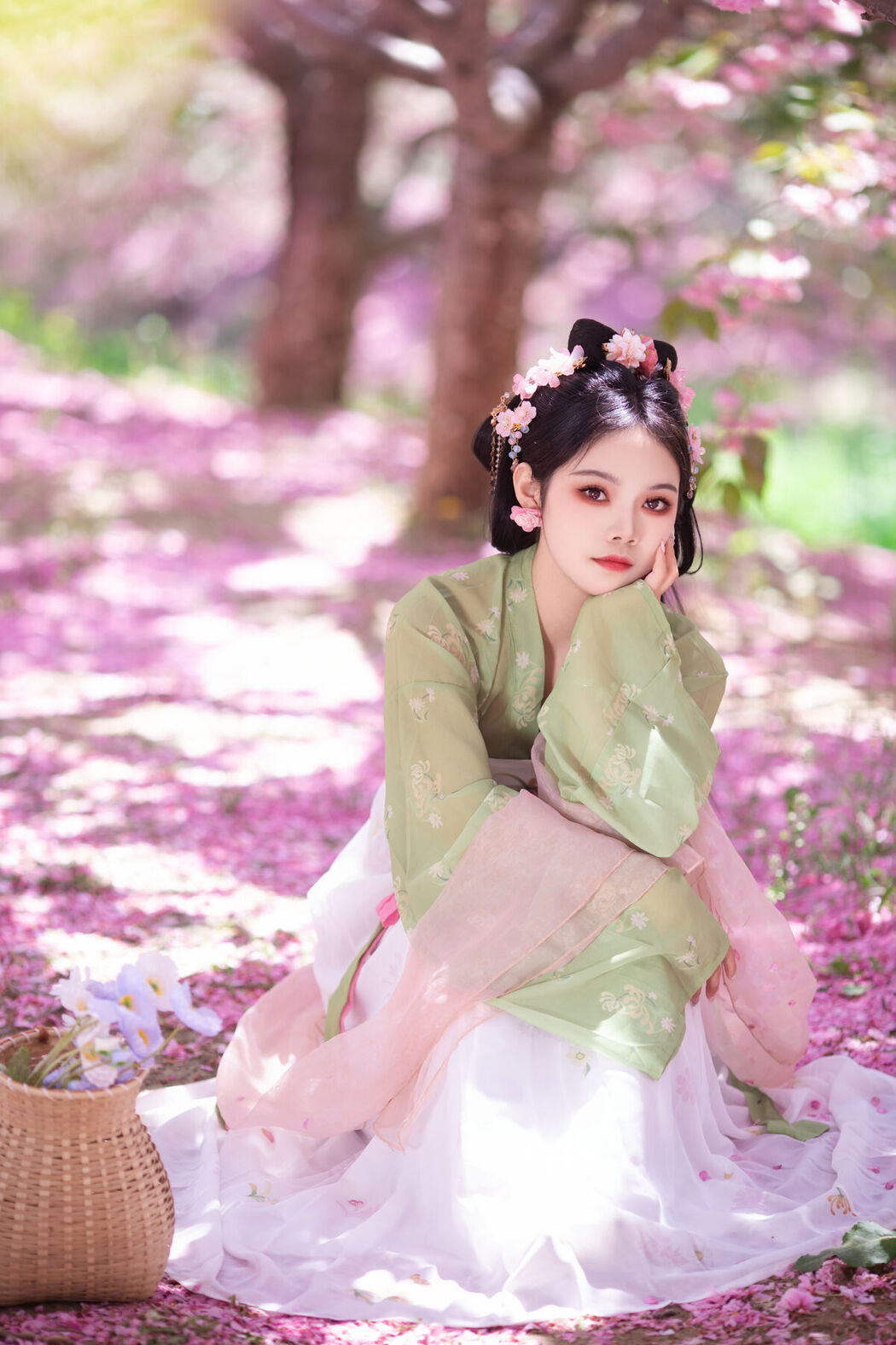 YiTuYu艺图语 Vol.7102 Wan Yi