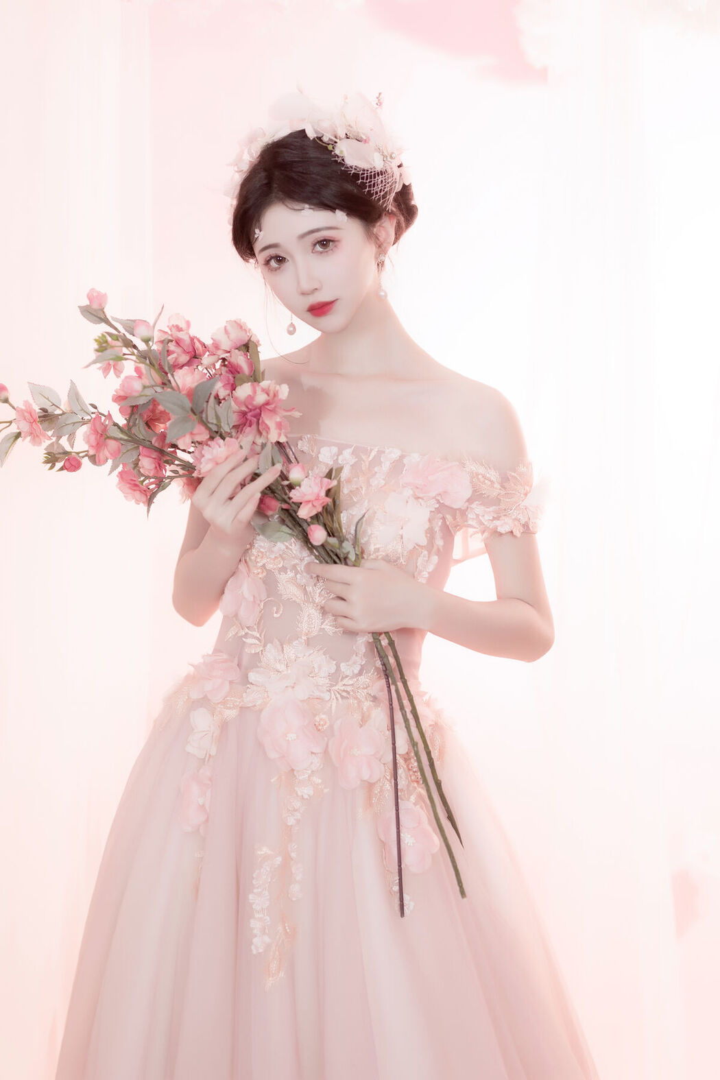 YiTuYu艺图语 Vol.7107 Qi Luo Sheng De Xiao Su Su