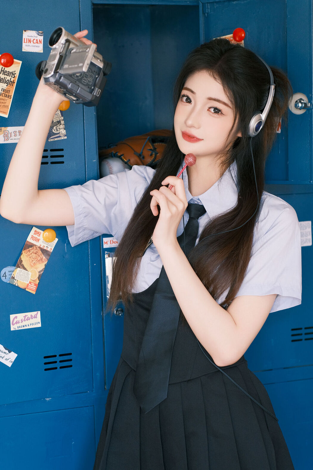 YiTuYu艺图语 Vol.7067 Xiao Dai Tong Xue
