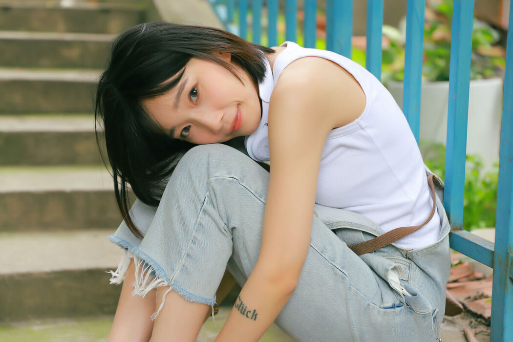 YiTuYu艺图语 Vol.7080 Lei Meng Ying