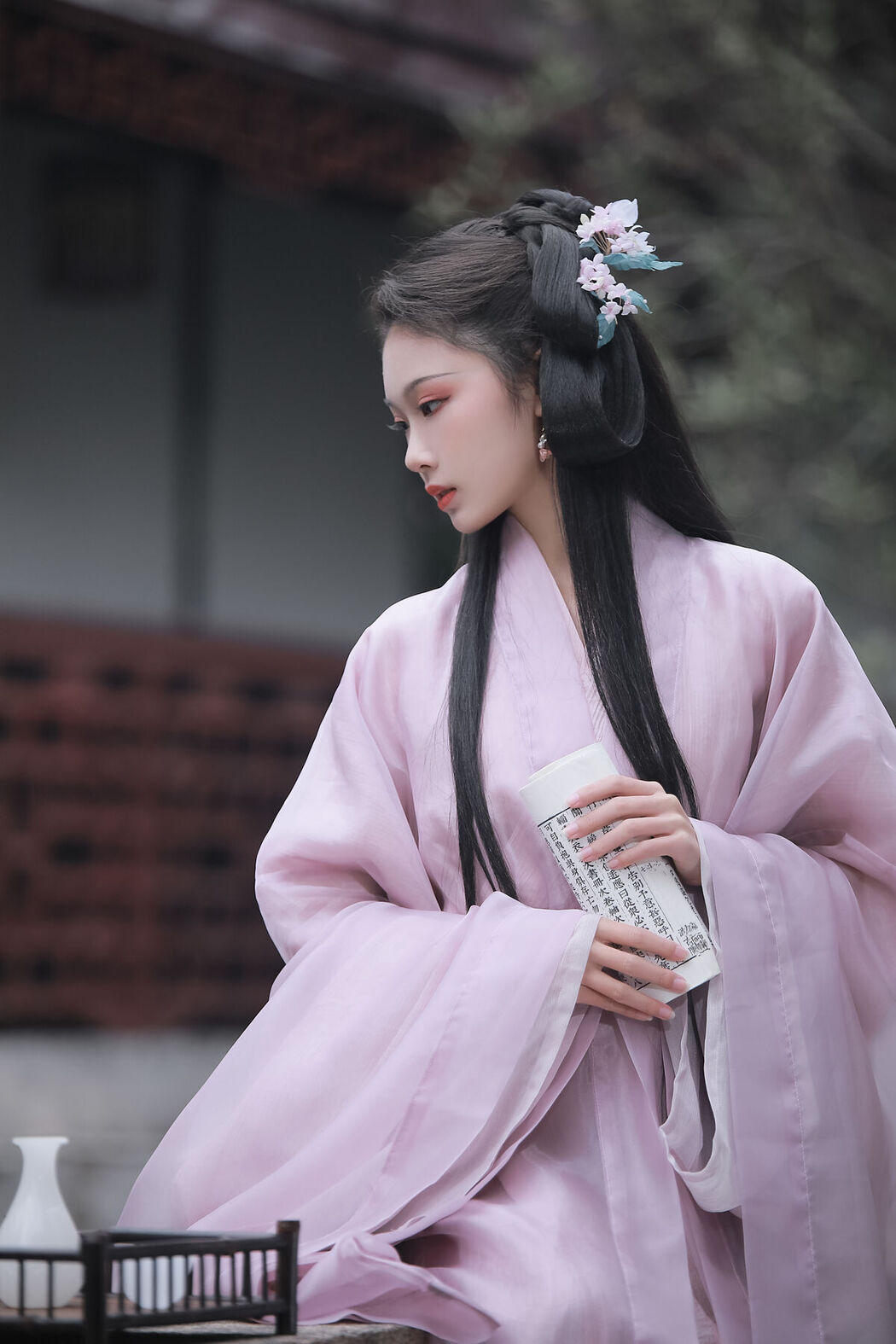 YiTuYu艺图语 Vol.7097 Qin Qin