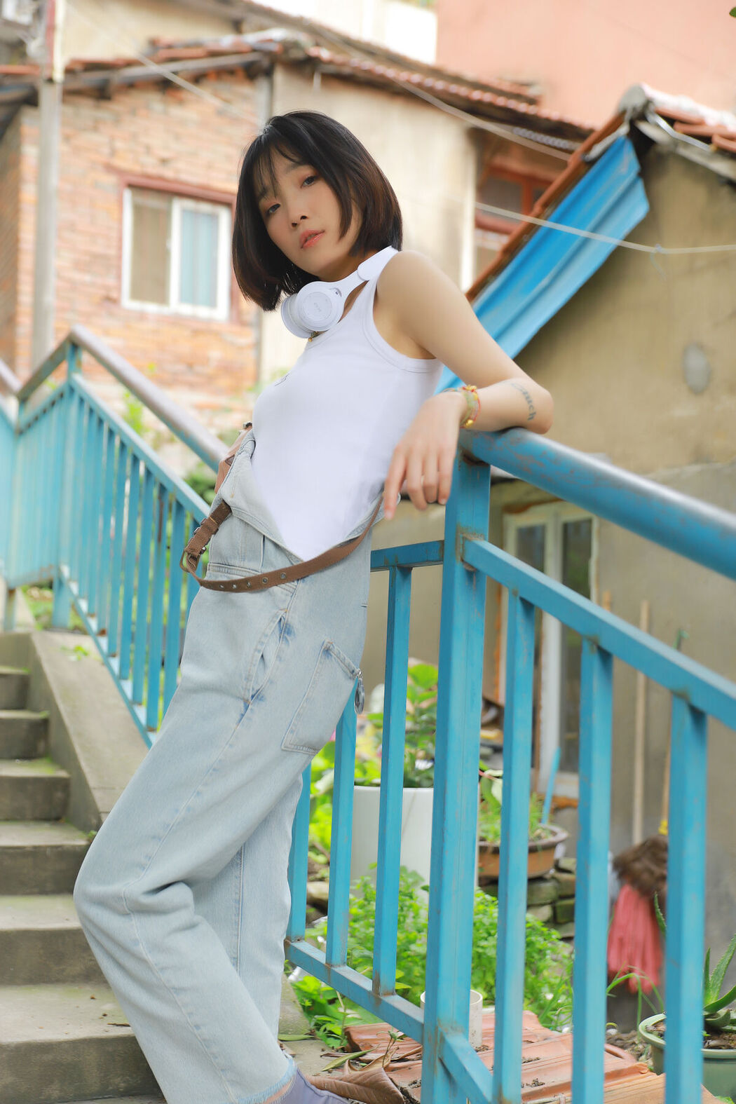 YiTuYu艺图语 Vol.7080 Lei Meng Ying