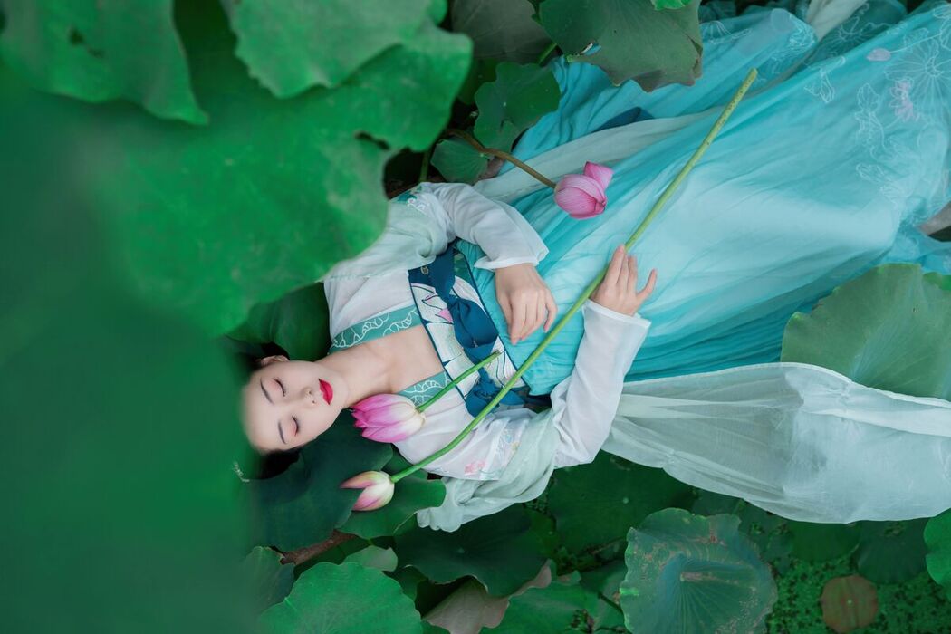 YiTuYu艺图语 Vol.7066 Mu Ge
