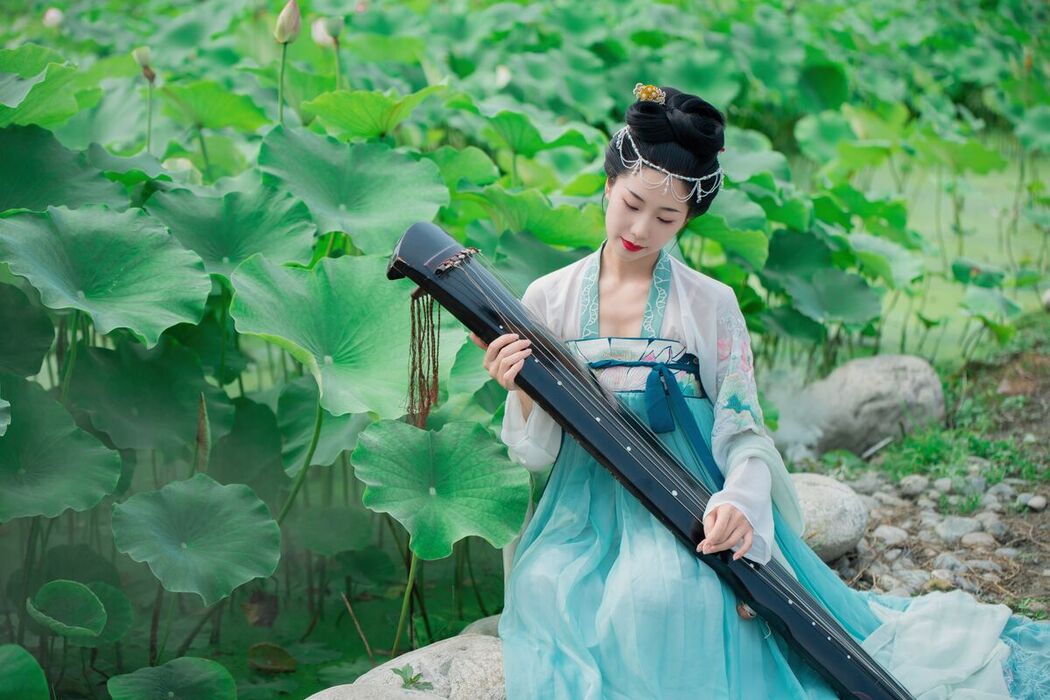 YiTuYu艺图语 Vol.7066 Mu Ge