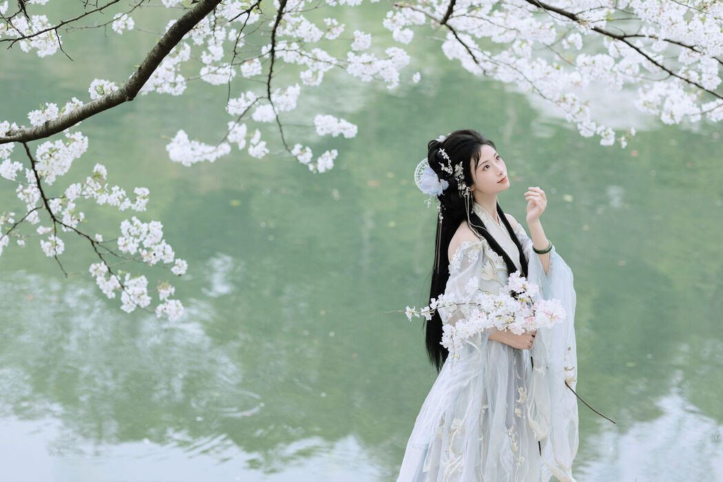 YiTuYu艺图语 Vol.7069 Mou Xiao Yao