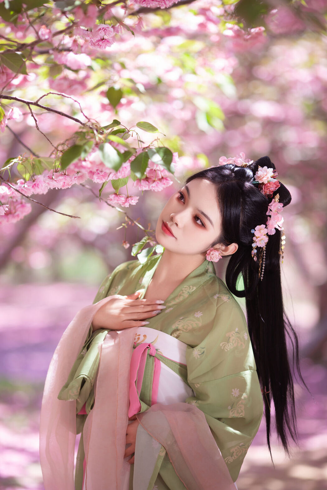 YiTuYu艺图语 Vol.7102 Wan Yi