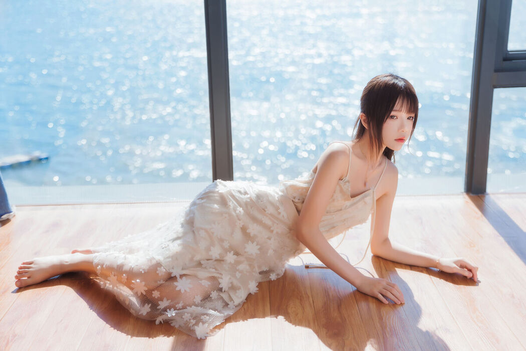 YiTuYu艺图语 Vol.7070 Cherry Meow