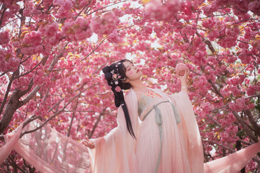 YiTuYu艺图语 Vol.7087 Wan Yi