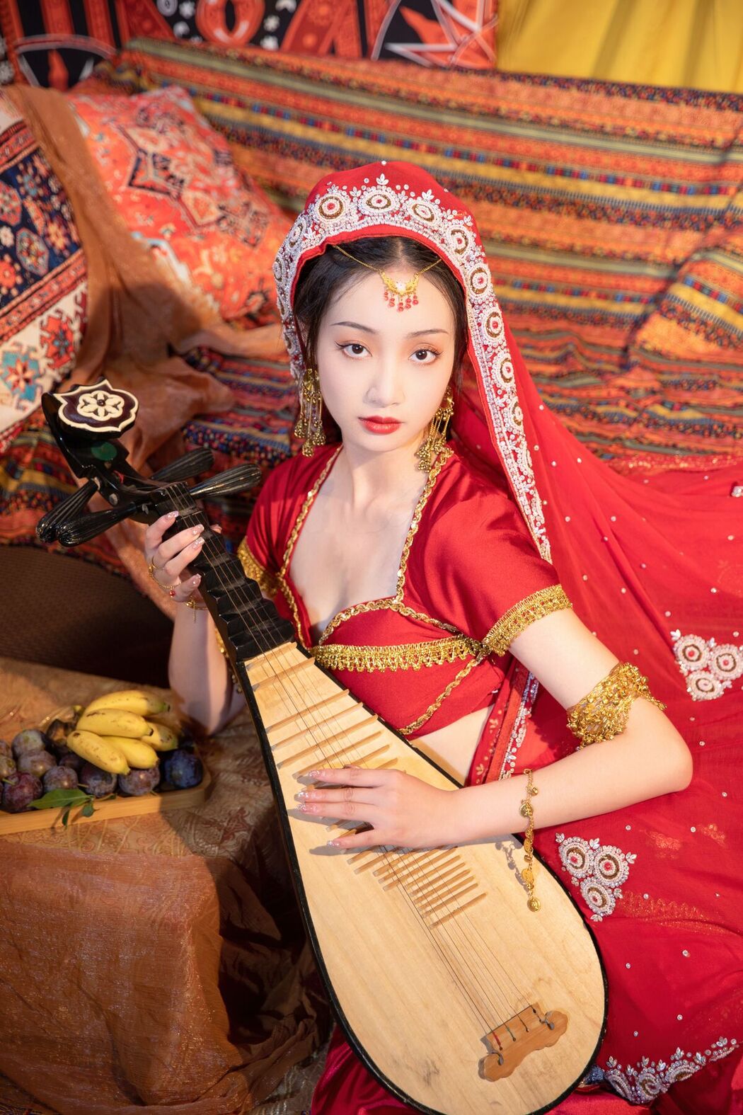 YiTuYu艺图语 Vol.7073 Ling Zi Xi