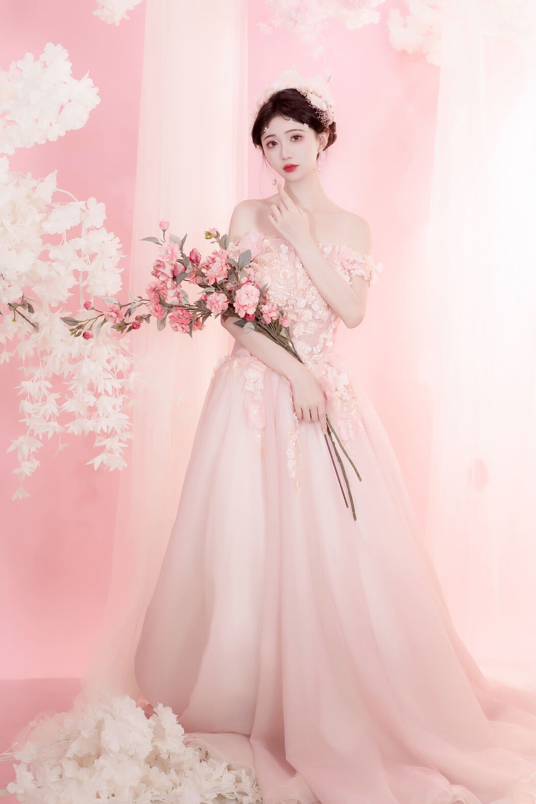 YiTuYu艺图语 Vol.7107 Qi Luo Sheng De Xiao Su Su