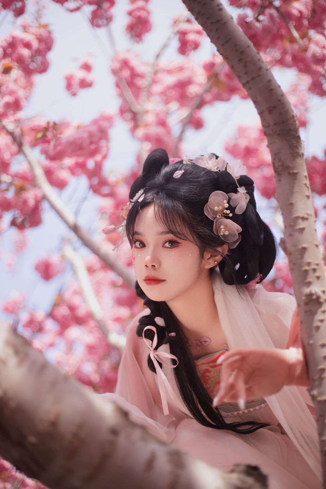 YiTuYu艺图语 Vol.7087 Wan Yi