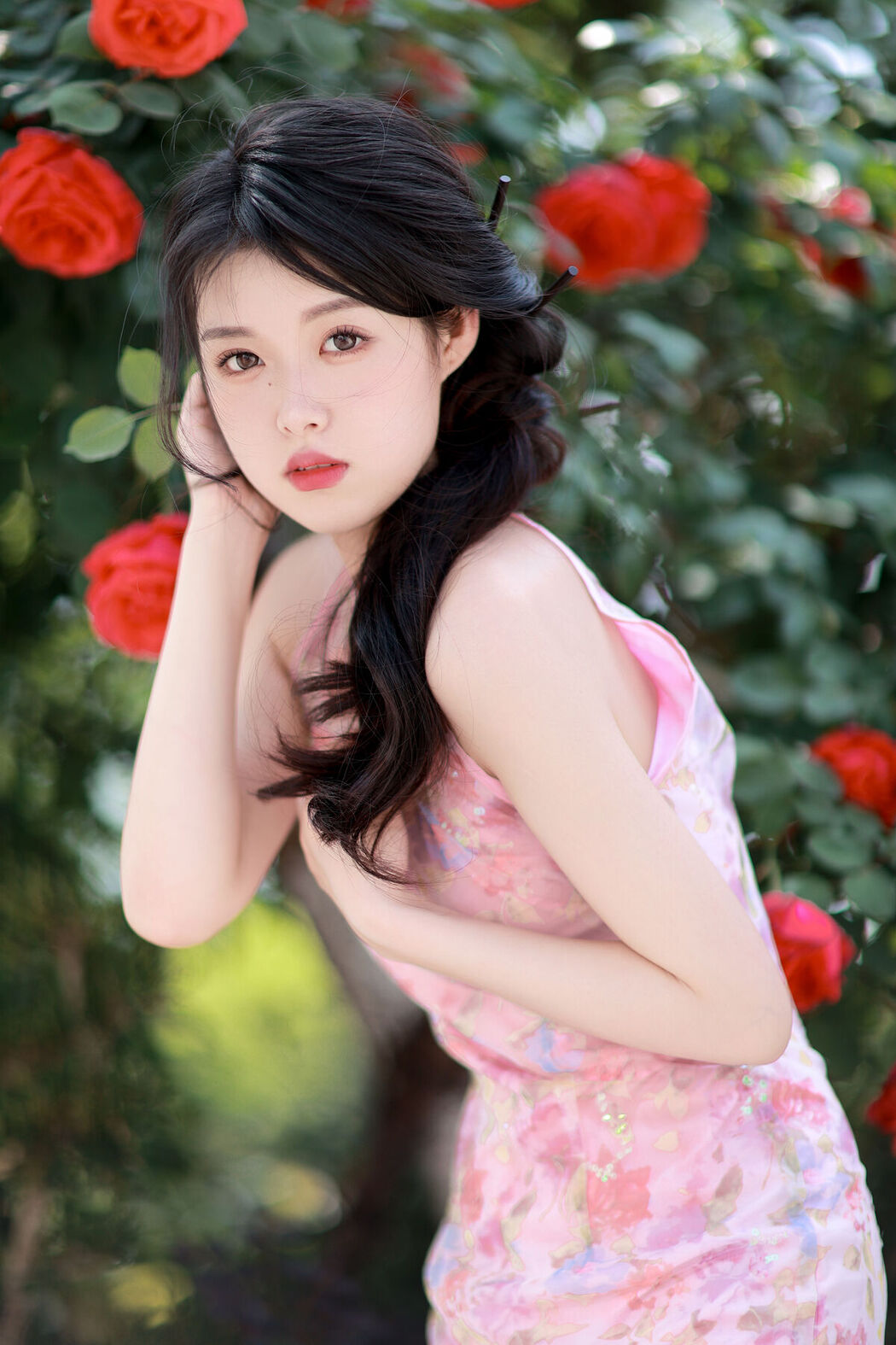 YiTuYu艺图语 Vol.7062 Zhang Yan Qiu