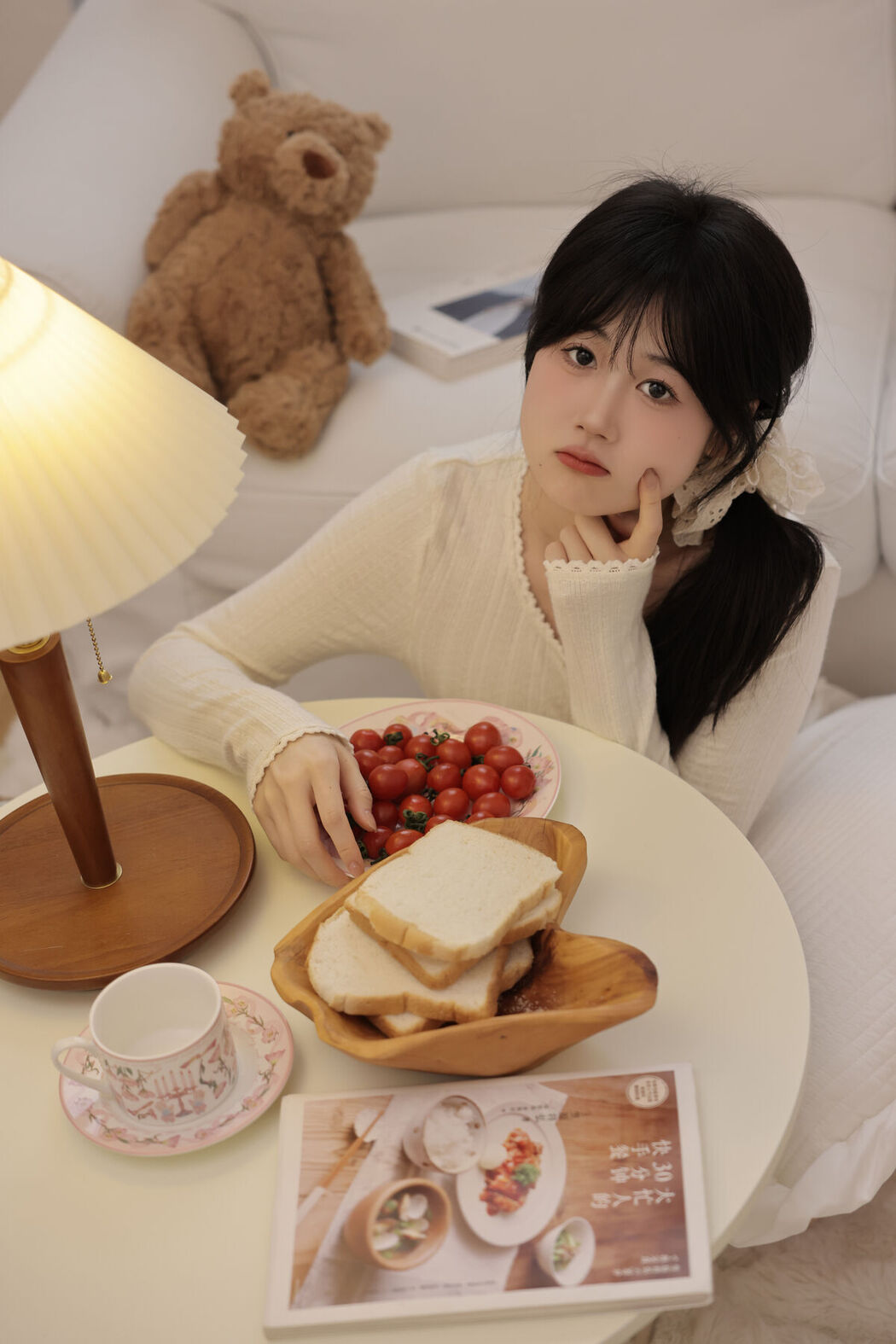 YiTuYu艺图语 Vol.7118 Xiao E Jiang Jiang Jiang