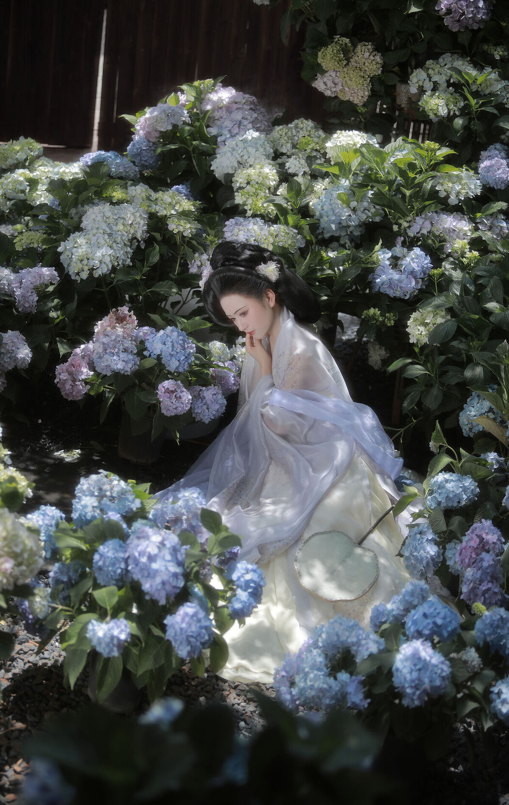 YiTuYu艺图语 Vol.7079 Yu Jin