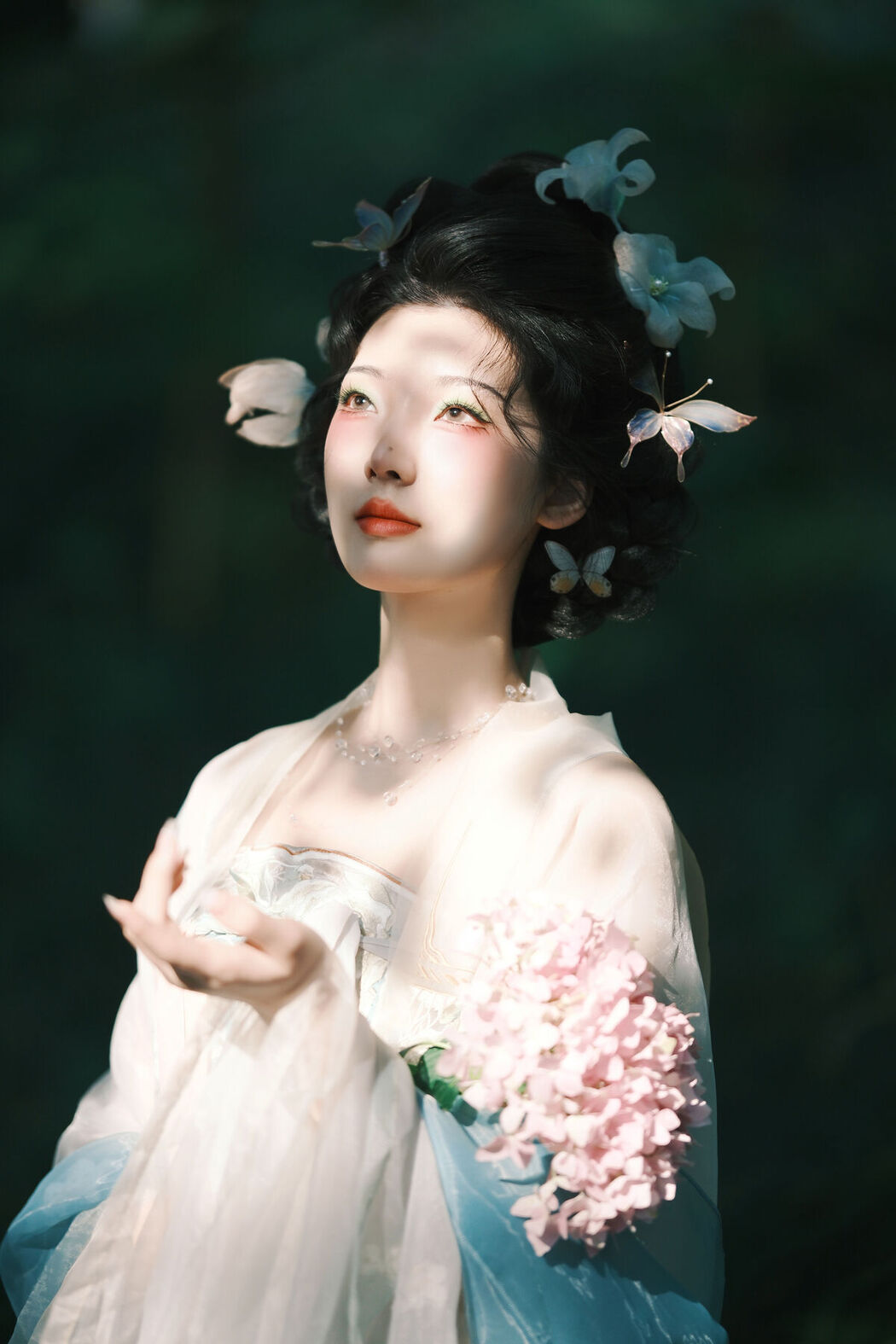 YiTuYu艺图语 Vol.7109 Guo Guo
