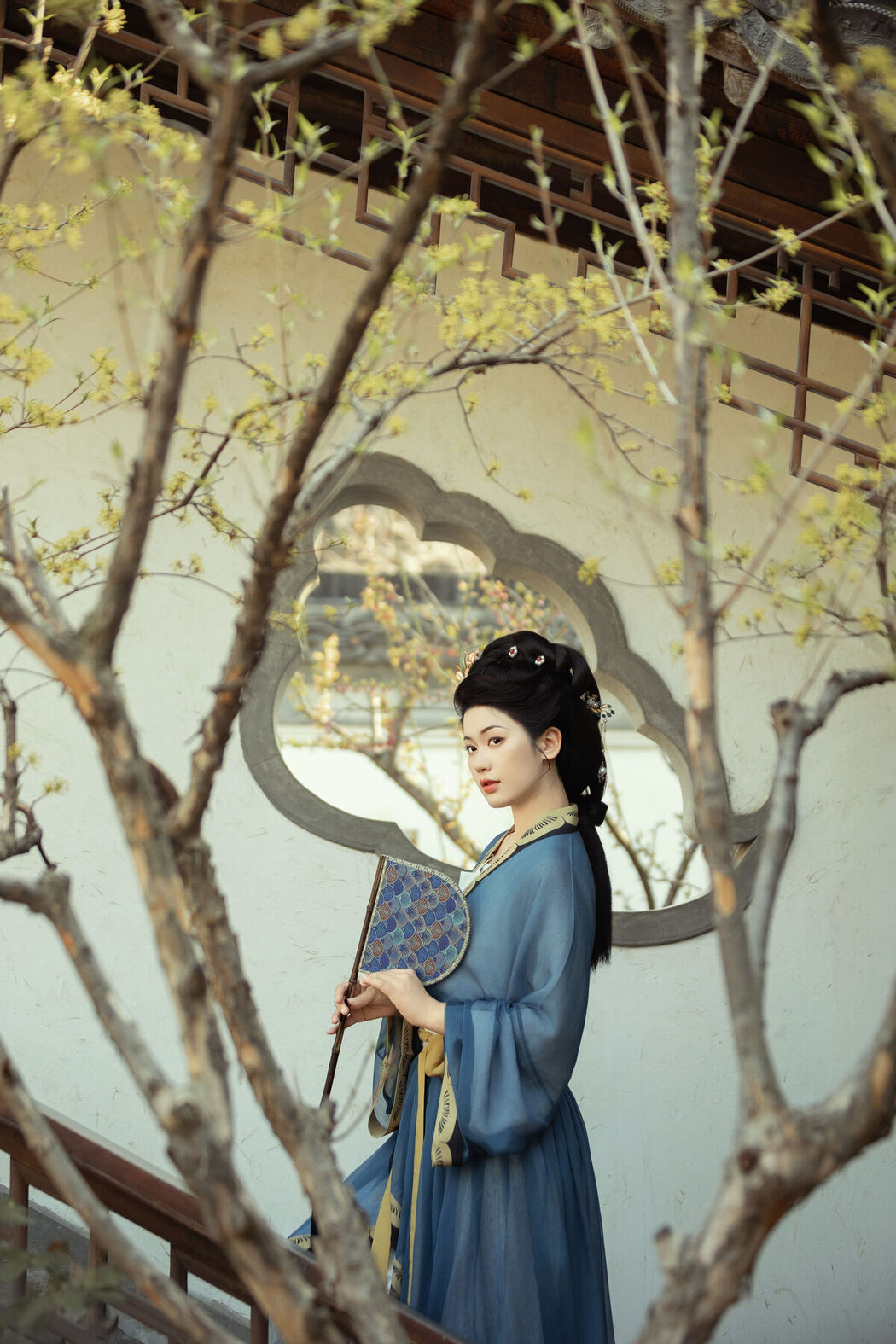 YiTuYu艺图语 Vol.7089 Tang Yi
