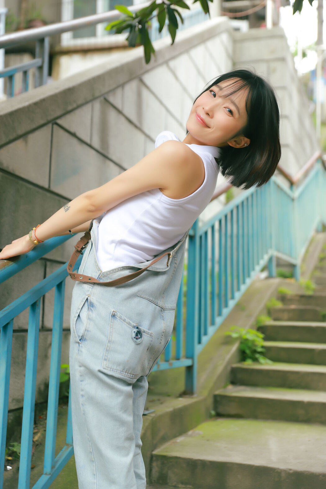 YiTuYu艺图语 Vol.7080 Lei Meng Ying