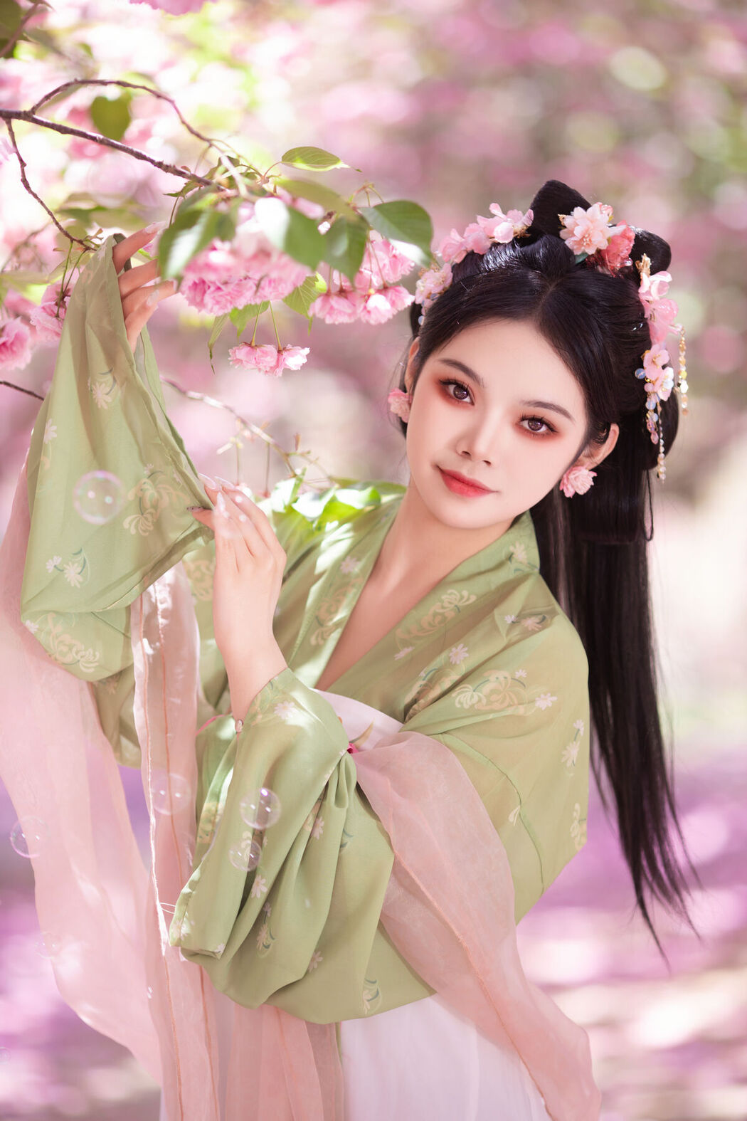 YiTuYu艺图语 Vol.7102 Wan Yi