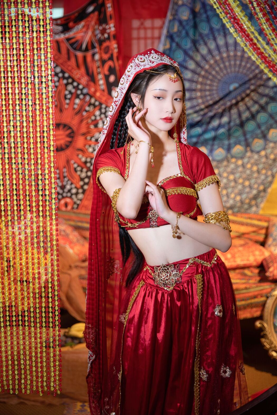 YiTuYu艺图语 Vol.7073 Ling Zi Xi