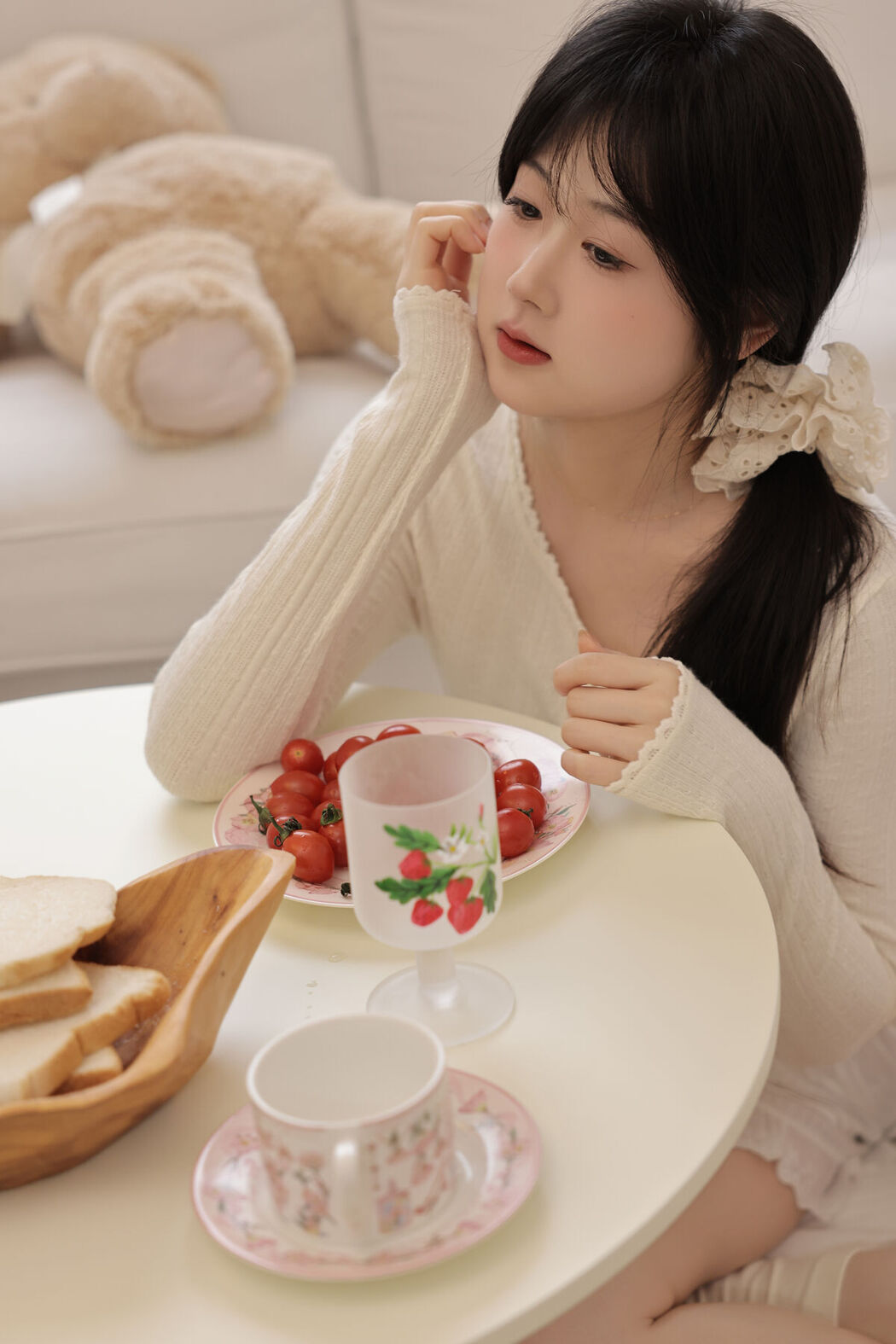 YiTuYu艺图语 Vol.7118 Xiao E Jiang Jiang Jiang