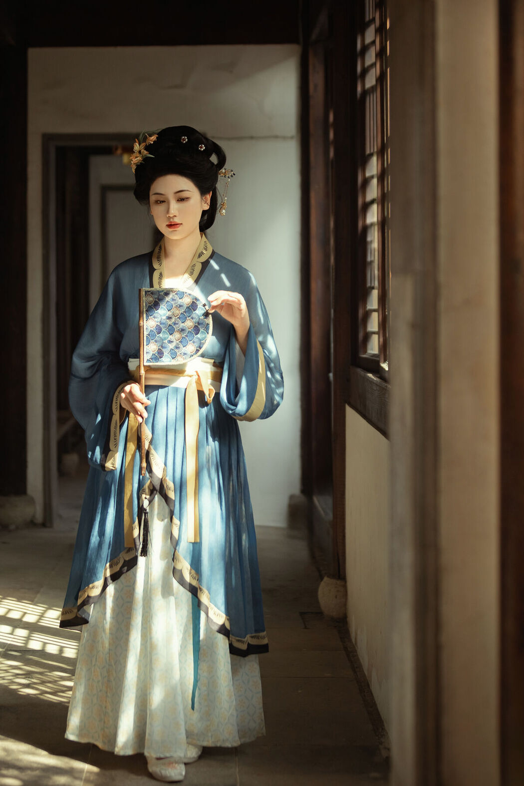 YiTuYu艺图语 Vol.7089 Tang Yi