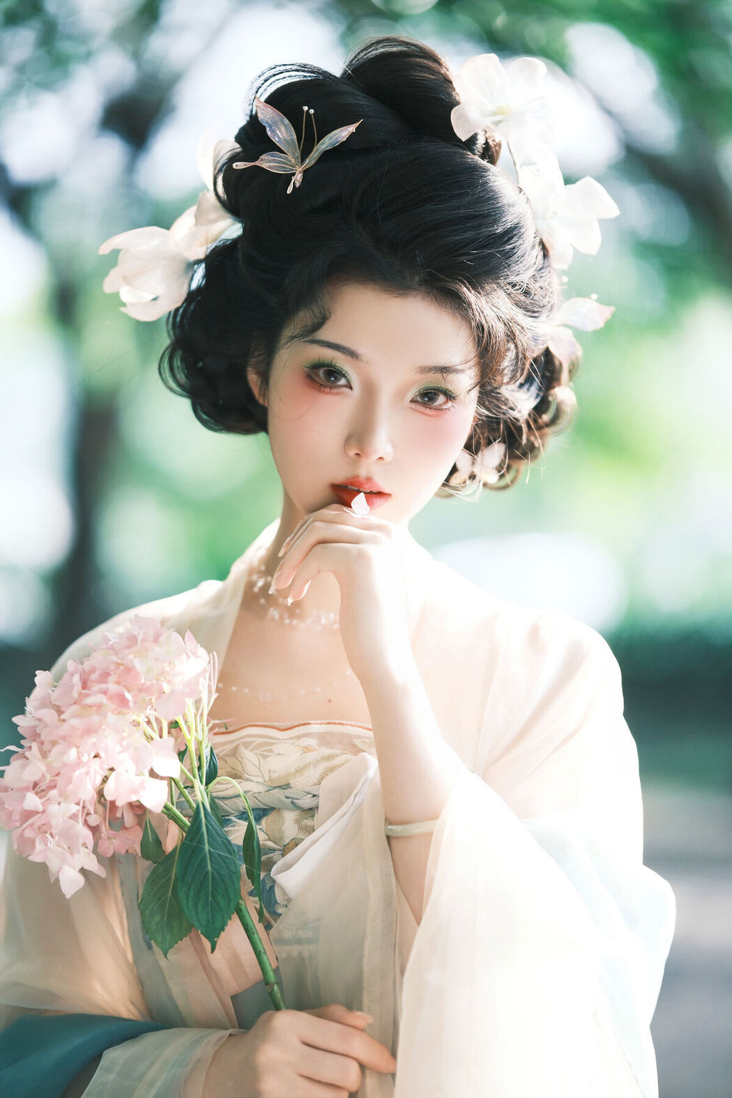 YiTuYu艺图语 Vol.7109 Guo Guo