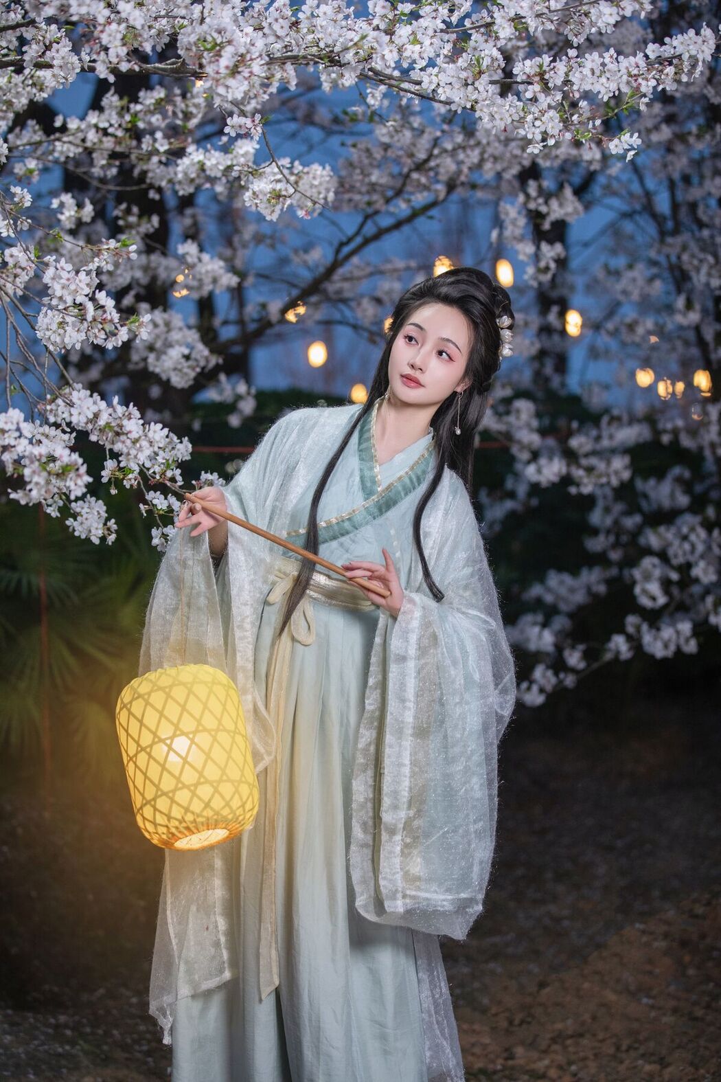 YiTuYu艺图语 Vol.7063 Ling Zi Xi