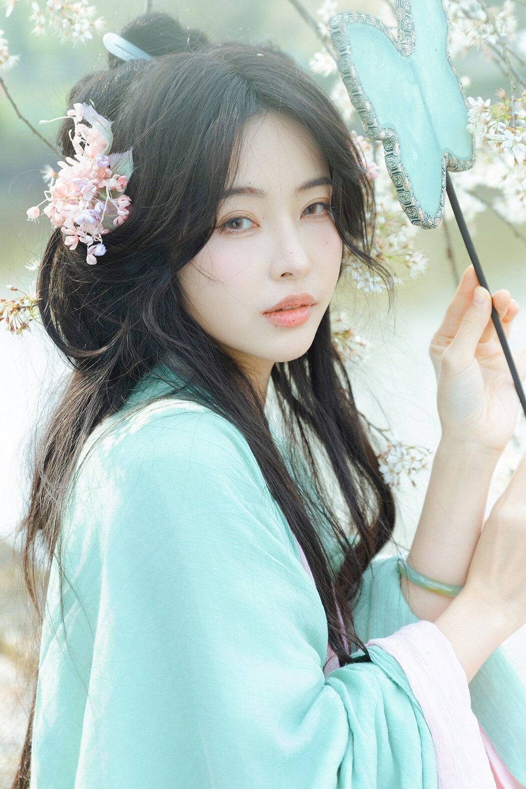 YiTuYu艺图语 Vol.7122 Lan Yin Cover Photo