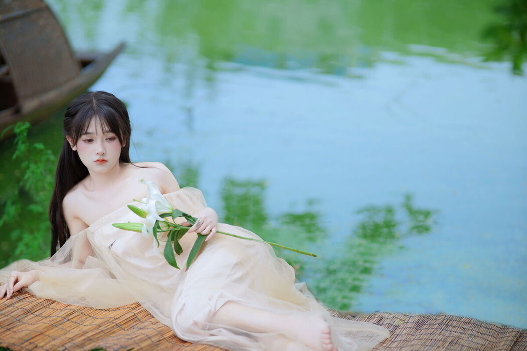YiTuYu艺图语 Vol.7104 Xiao Xiao Yu
