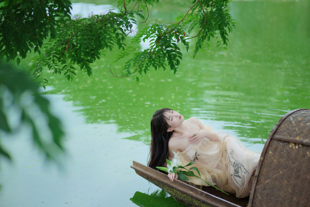 YiTuYu艺图语 Vol.7104 Xiao Xiao Yu