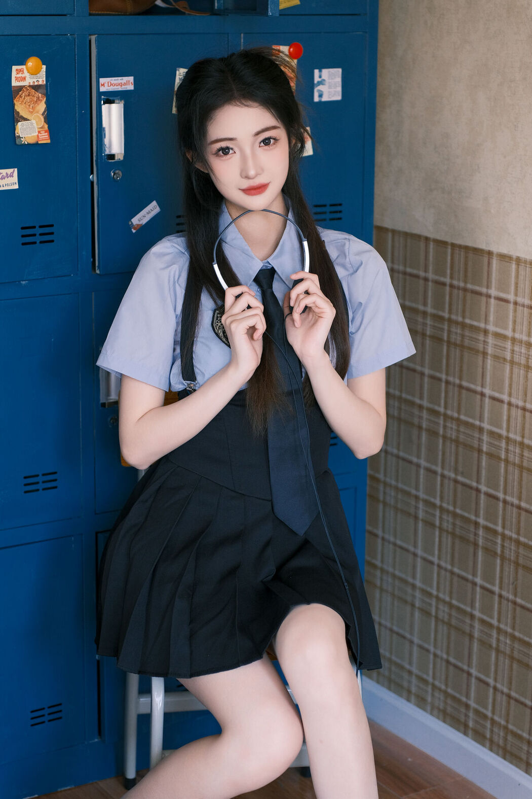 YiTuYu艺图语 Vol.7067 Xiao Dai Tong Xue