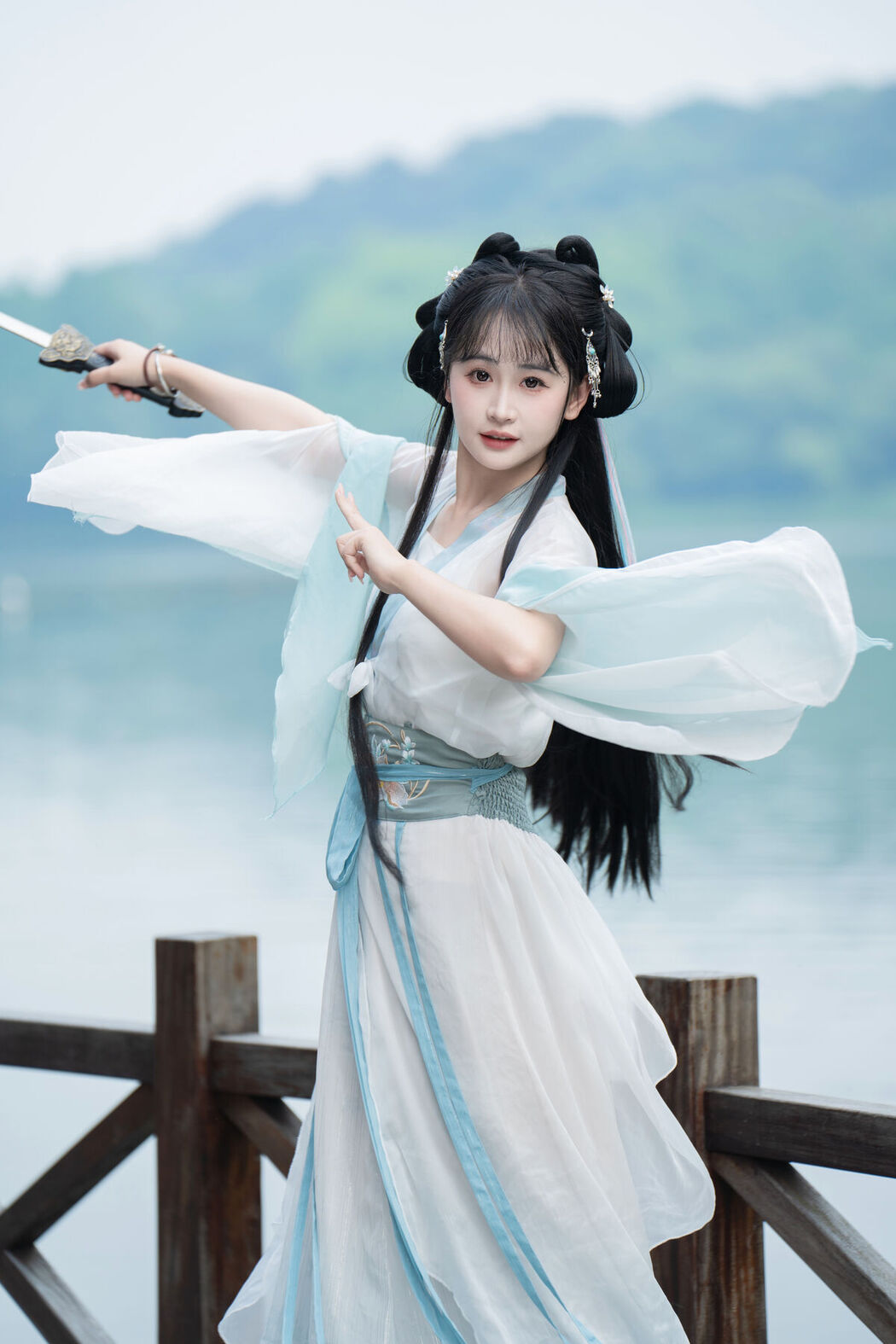 YiTuYu艺图语 Vol.7123 Jiao Yi Zhi Sui Sui