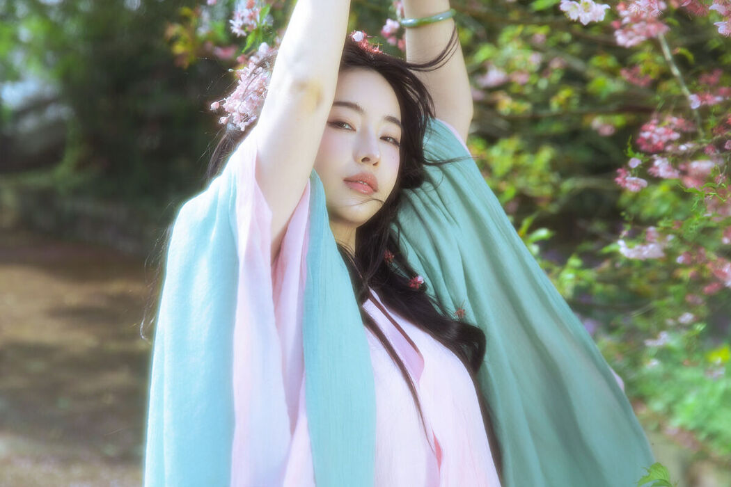 YiTuYu艺图语 Vol.7122 Lan Yin