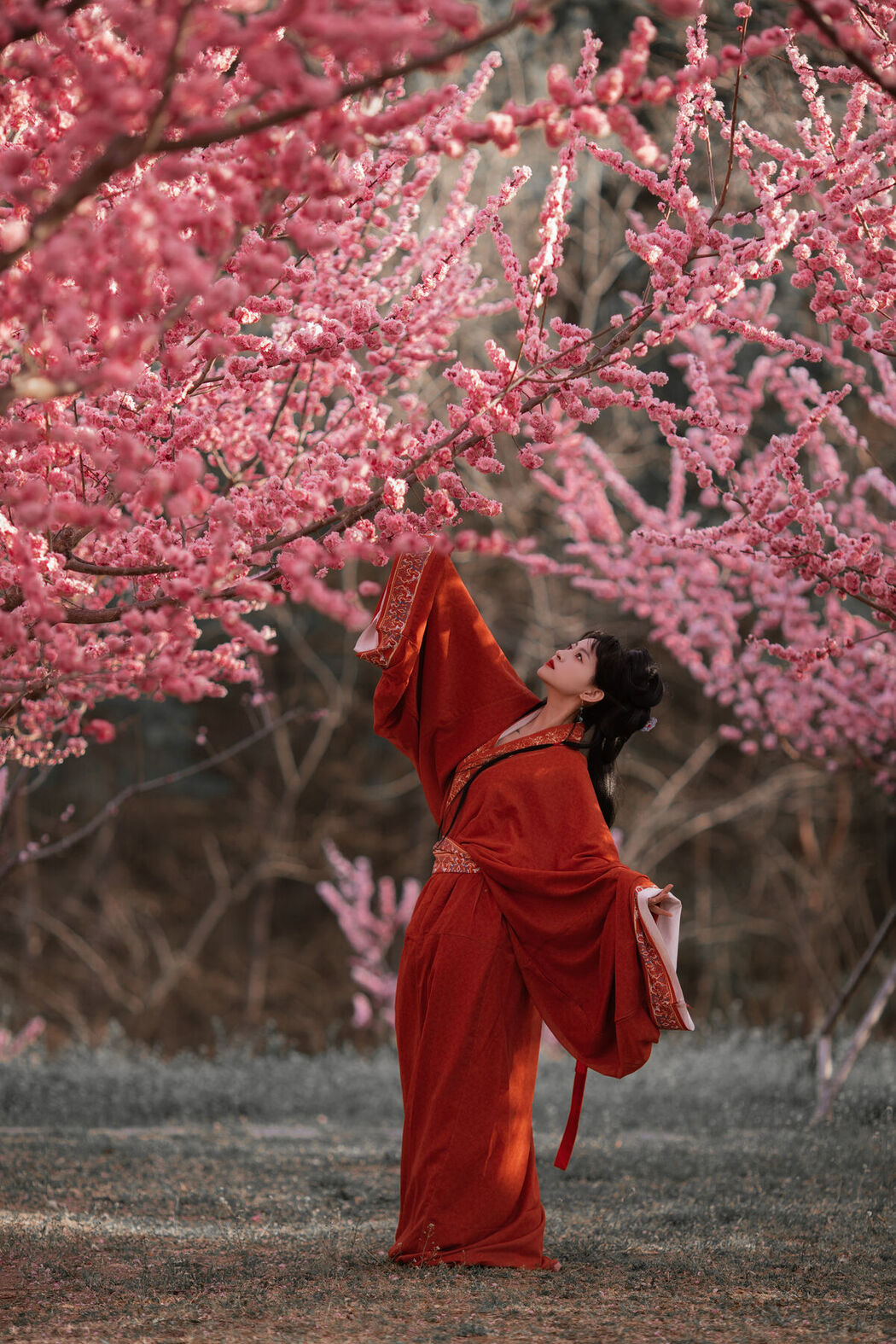 YiTuYu艺图语 Vol.7083 Yi Xuan