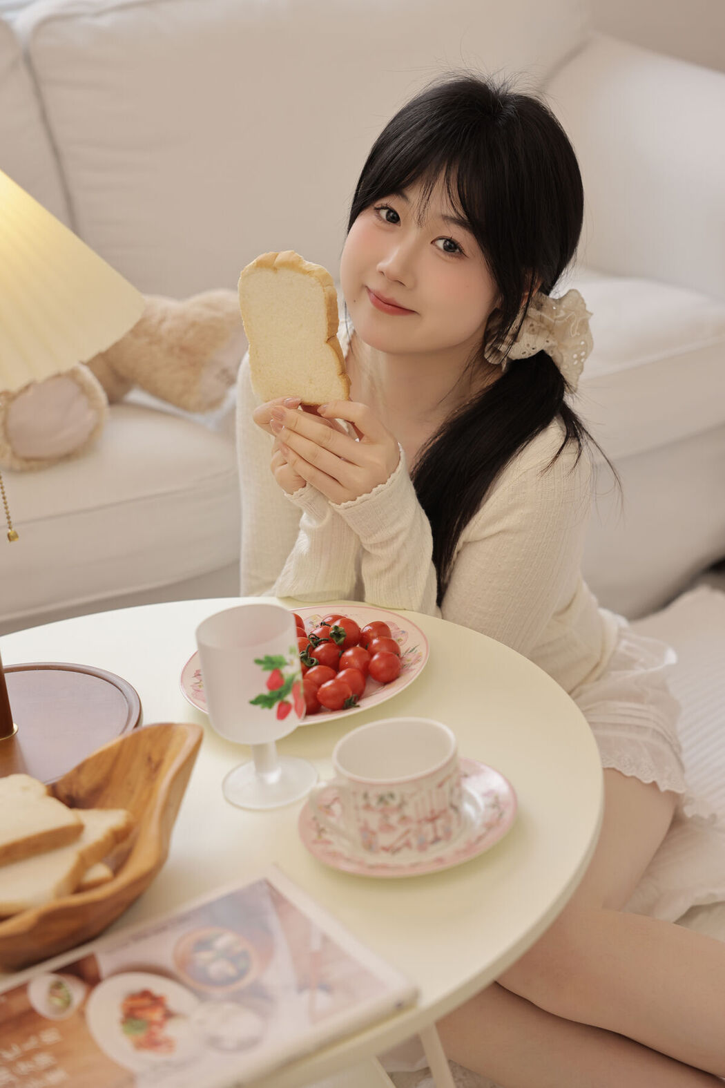 YiTuYu艺图语 Vol.7118 Xiao E Jiang Jiang Jiang