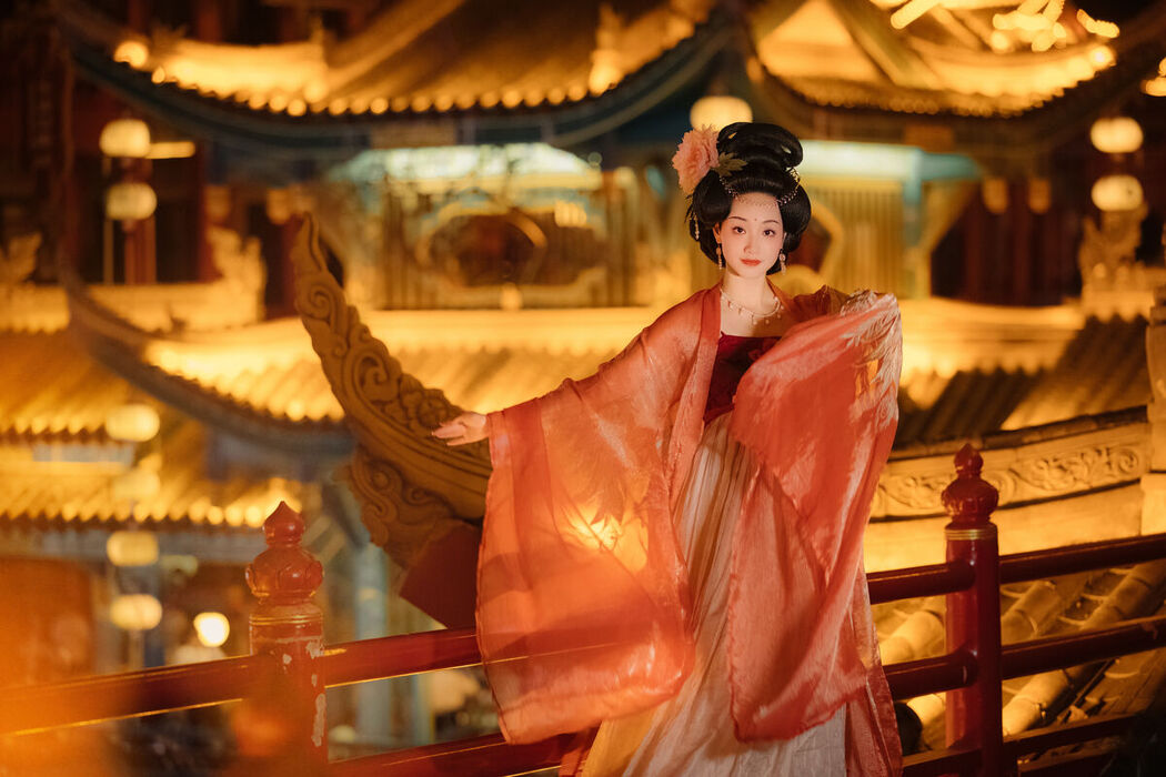 YiTuYu艺图语 Vol.7096 Ling Zi Xi