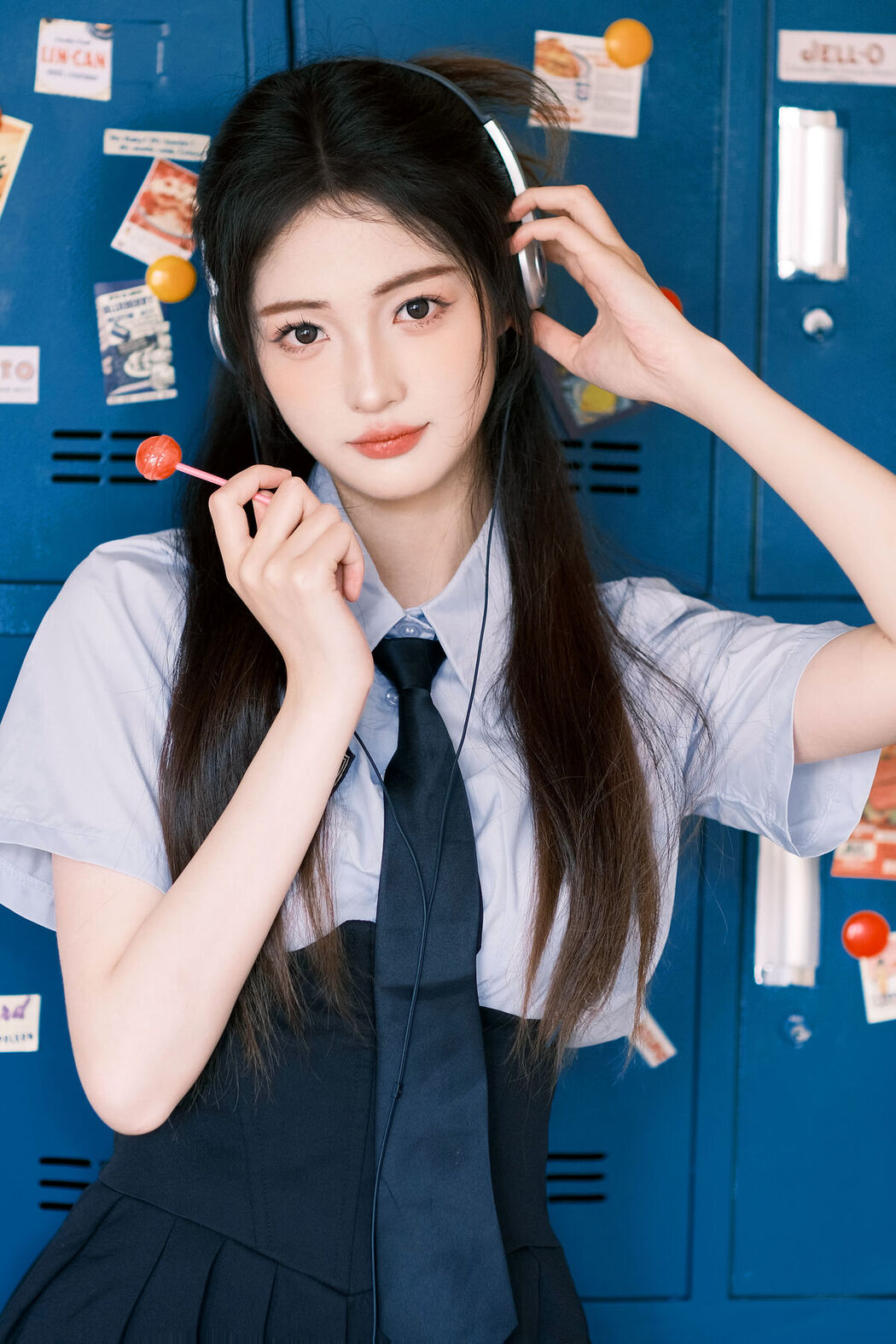 YiTuYu艺图语 Vol.7067 Xiao Dai Tong Xue